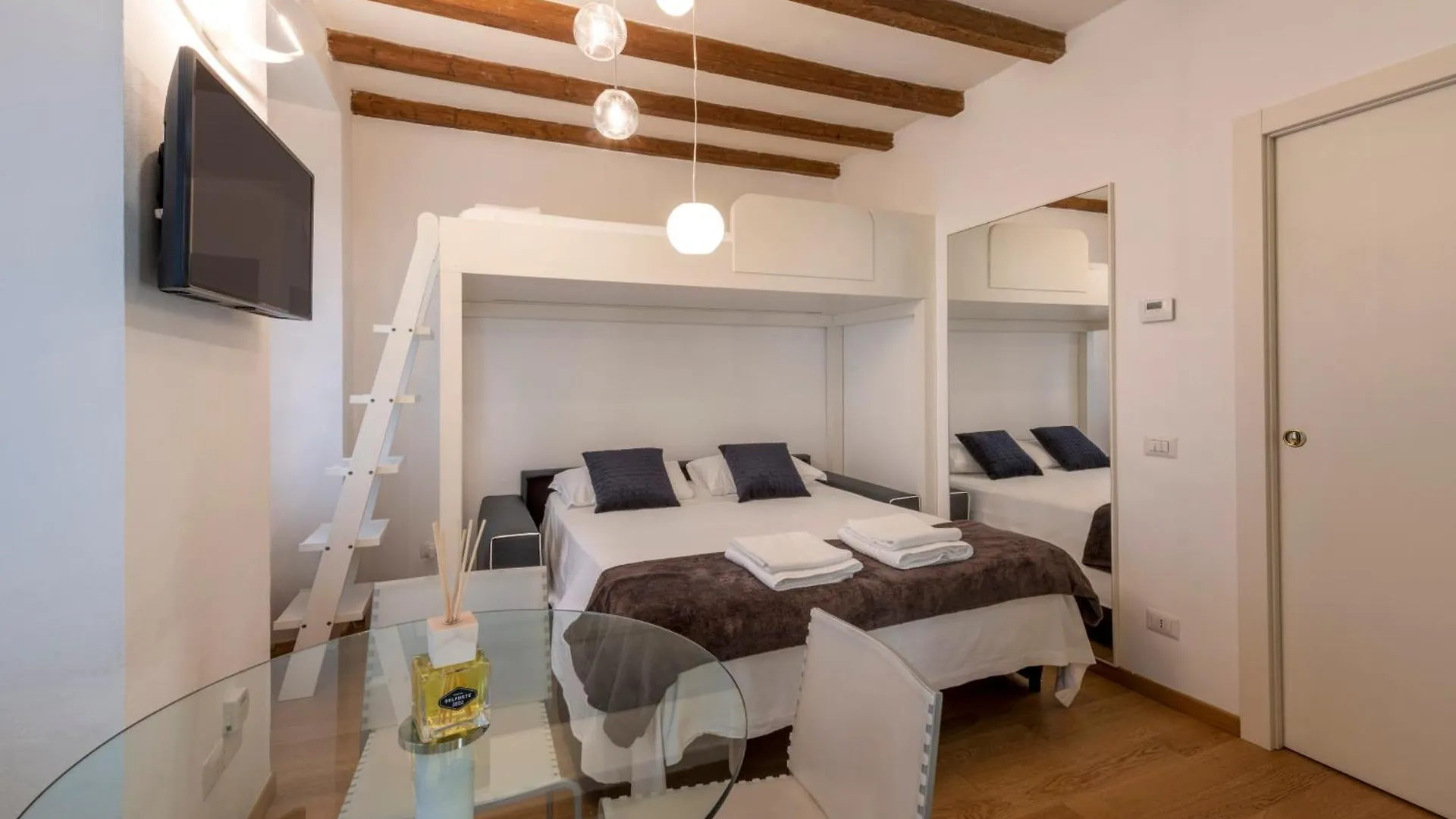 Apartment Milan Royal Suites Centro Moscova