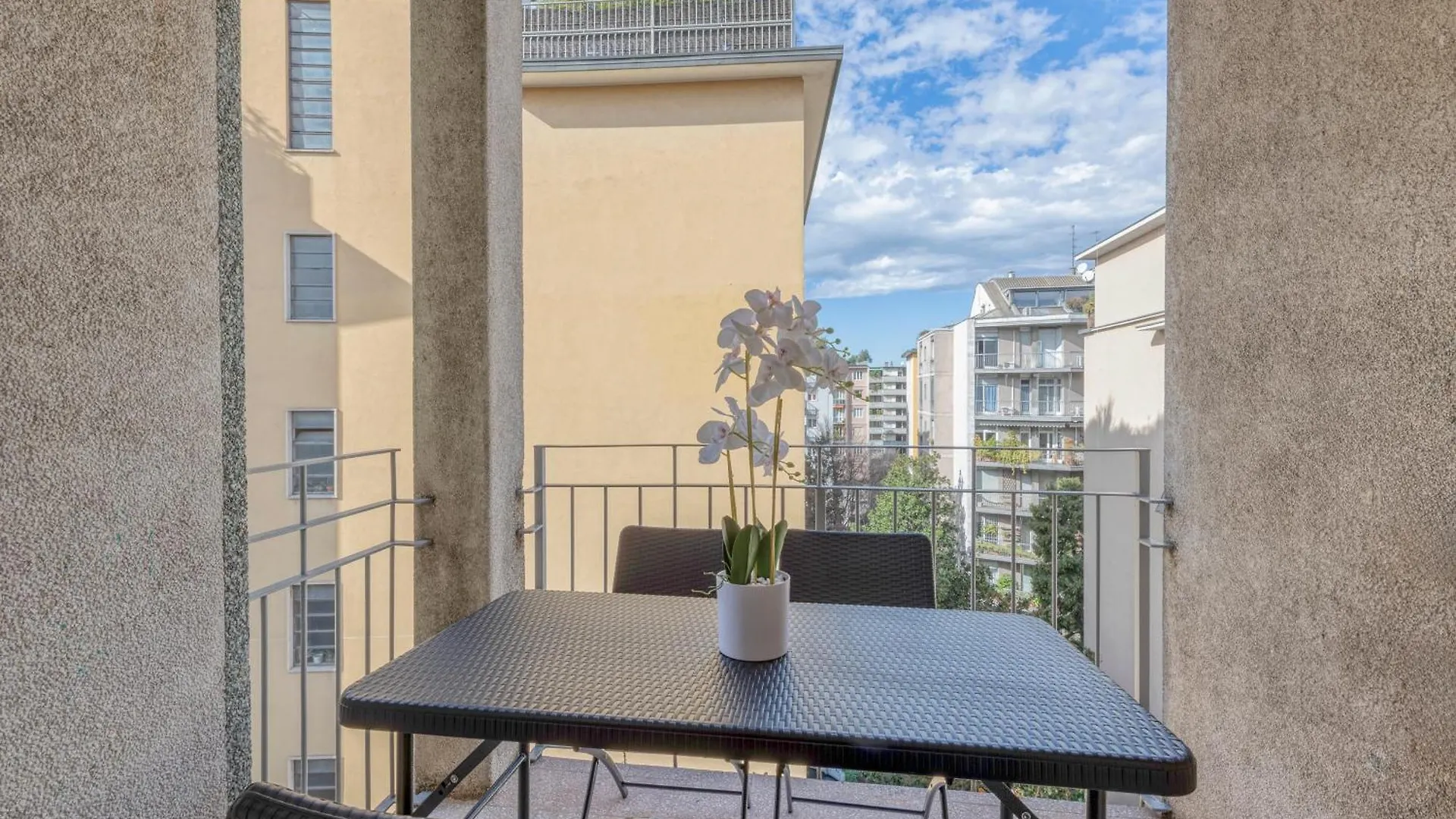 Apartment Milan Royal Suites Centro Moscova Italy
